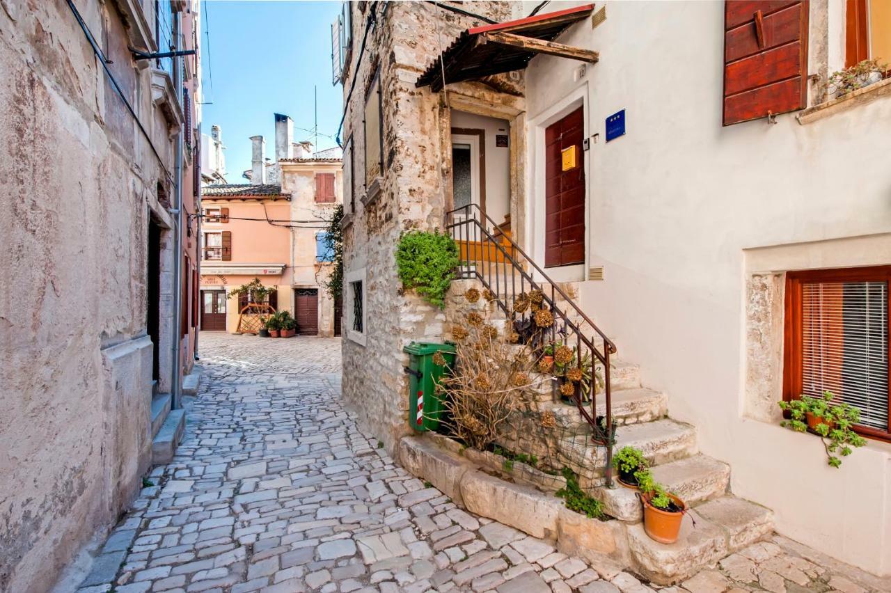 Guest House Sotto I Volti Centro Storico Ровинь Экстерьер фото